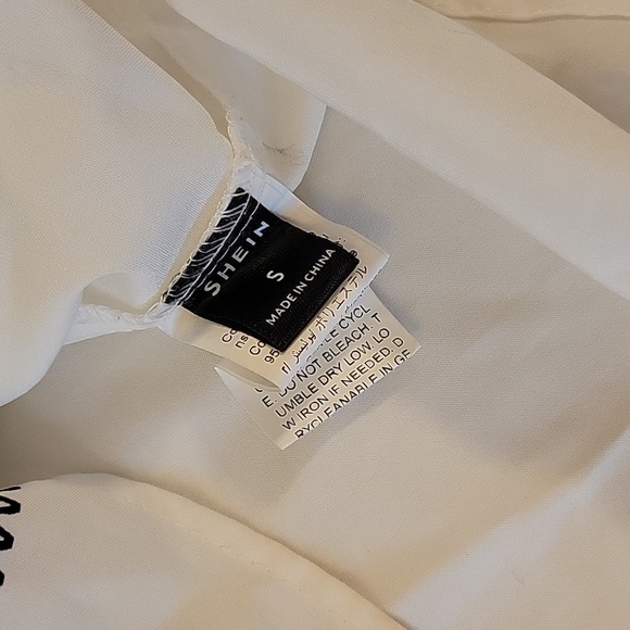 Men's Size S Fresh Material Button down Shirt LIKE NEW - Picture 2 of 6